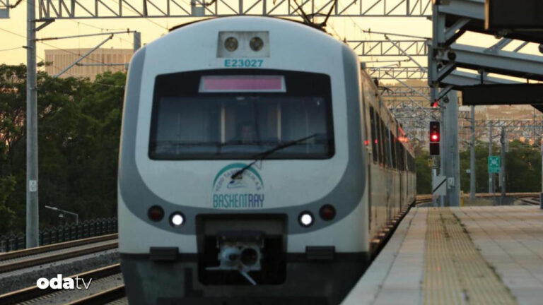 30-agustos-zafer-bayraminda-toplu-tasima-ucretsiz-I529uJ8s.jpg
